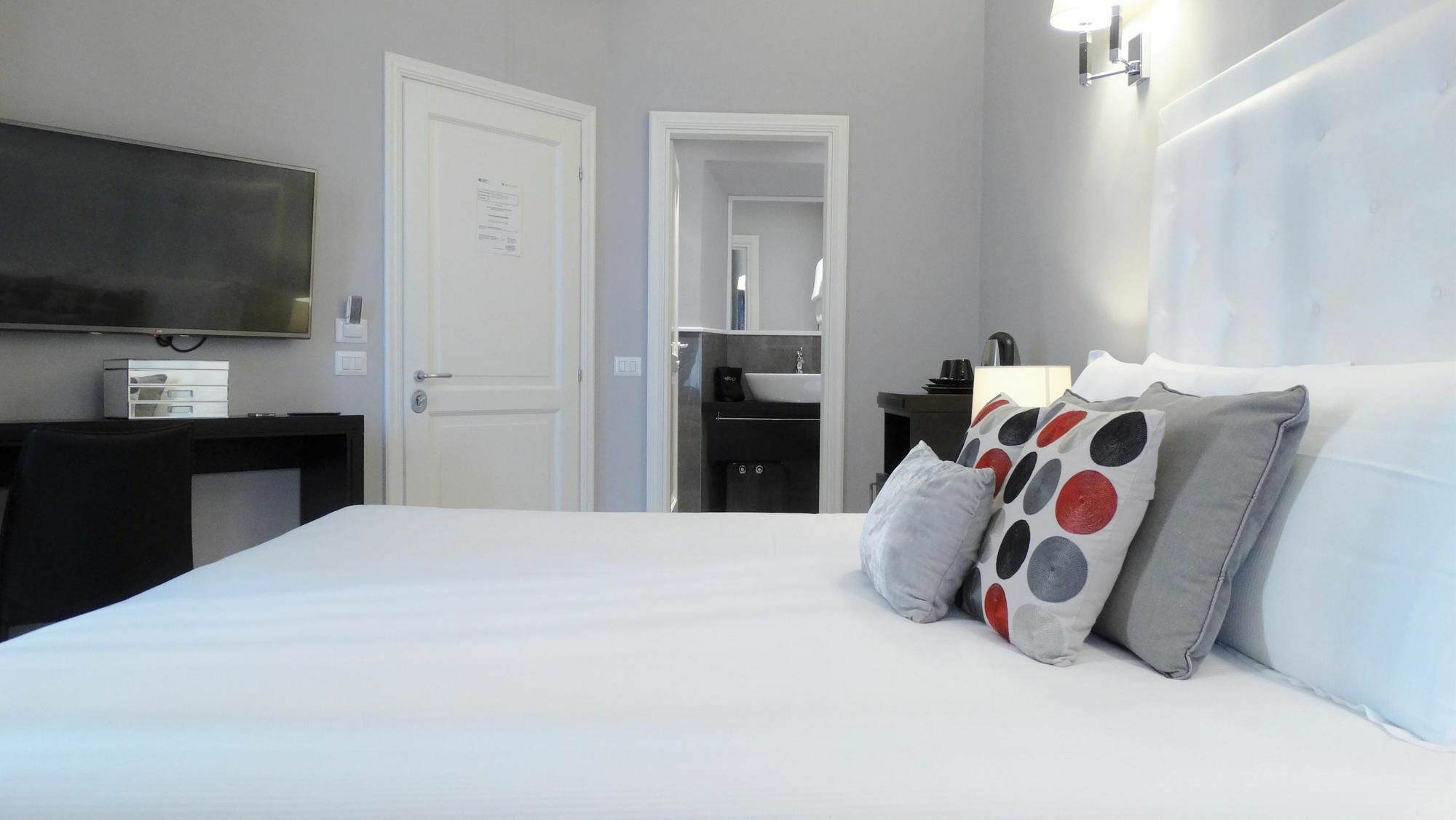 Sistina Twentythree Luxury Rooms Rome Extérieur photo